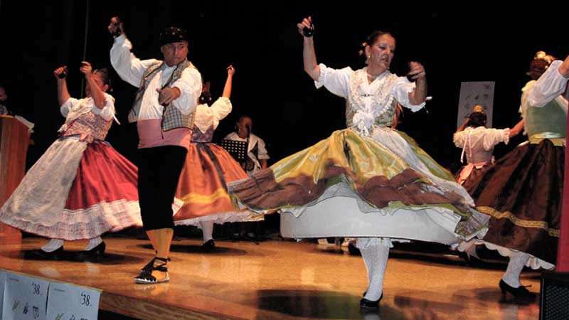 RESENYA VIII VELADA CULTURAL- RETROBEM LA NOSTRA MÚSICA